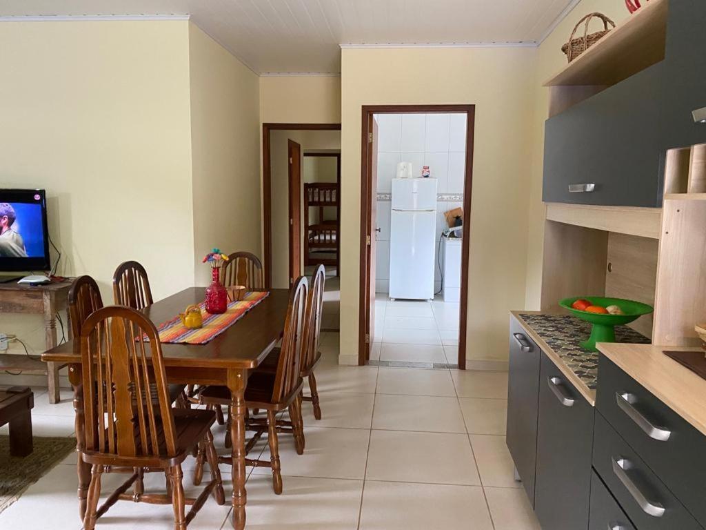 Lumiar Casa Solar Churrasqueira Com 3 Quartos Sendo Um Suite Arejada, Jardim A 700M Do Centro Dış mekan fotoğraf