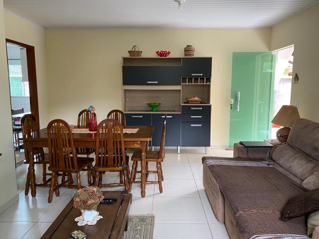Lumiar Casa Solar Churrasqueira Com 3 Quartos Sendo Um Suite Arejada, Jardim A 700M Do Centro Dış mekan fotoğraf